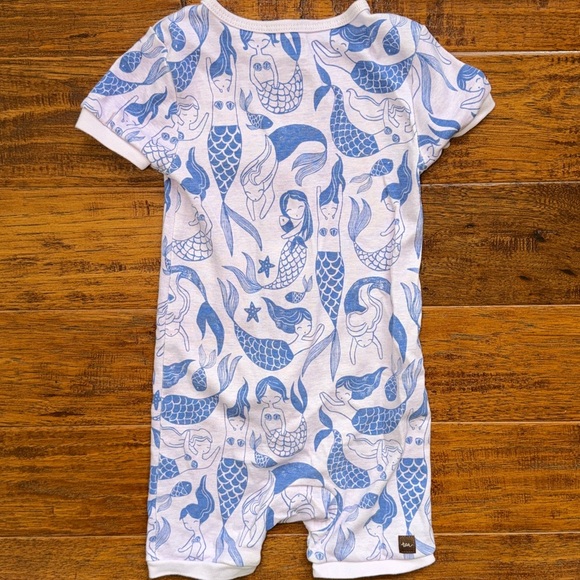 Tea Collection Zippered Short Romper, 18-24M - Picture 8 of 9